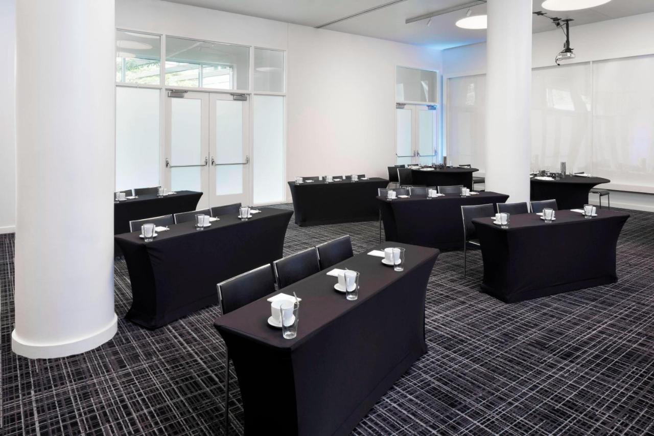The Chambers Hotel Minneapolis Bagian luar foto